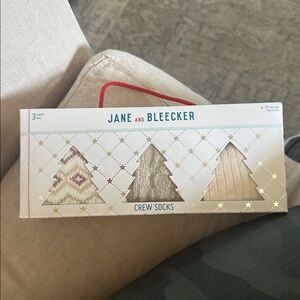 Jane and Bleecker set of socks